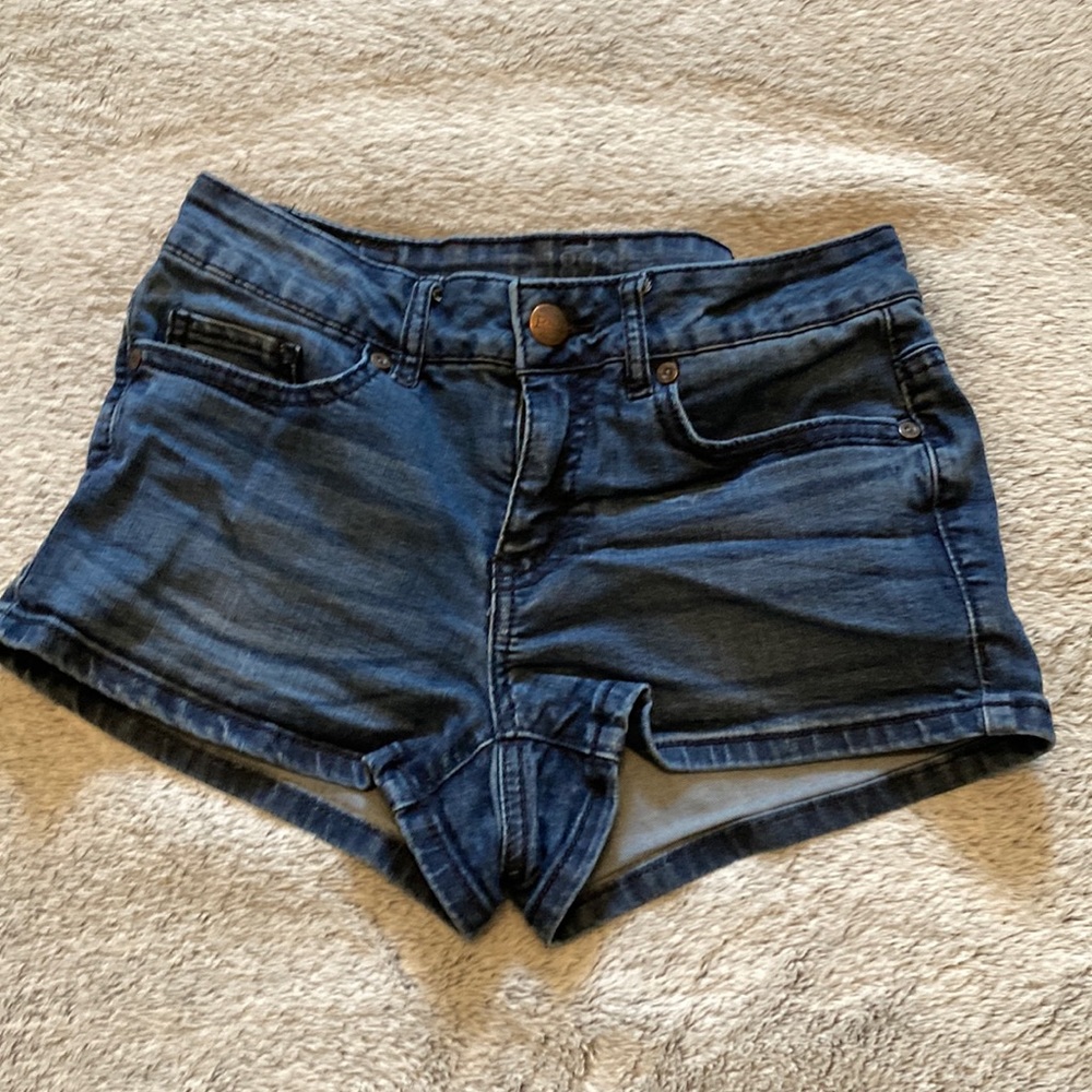 Roebuck denim shorts